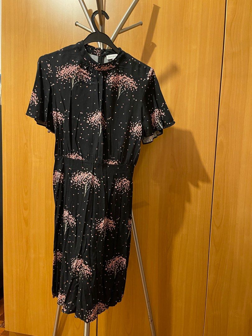 Warehouse star tree print cheap dress