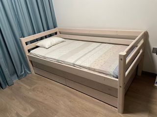 (Category: ) located in . Submitted by yangyangshi (Listing ID 1269120284, Image 1). Description: .