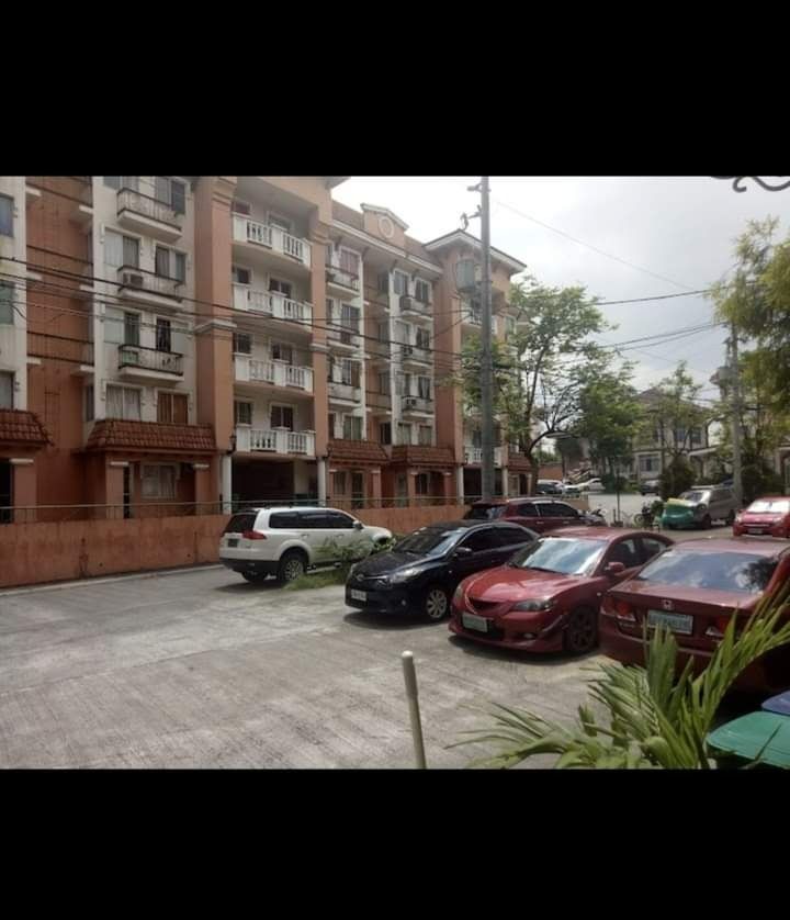 Fountain Breeze Condominium, Property, For Sale, Apartments & Condos on