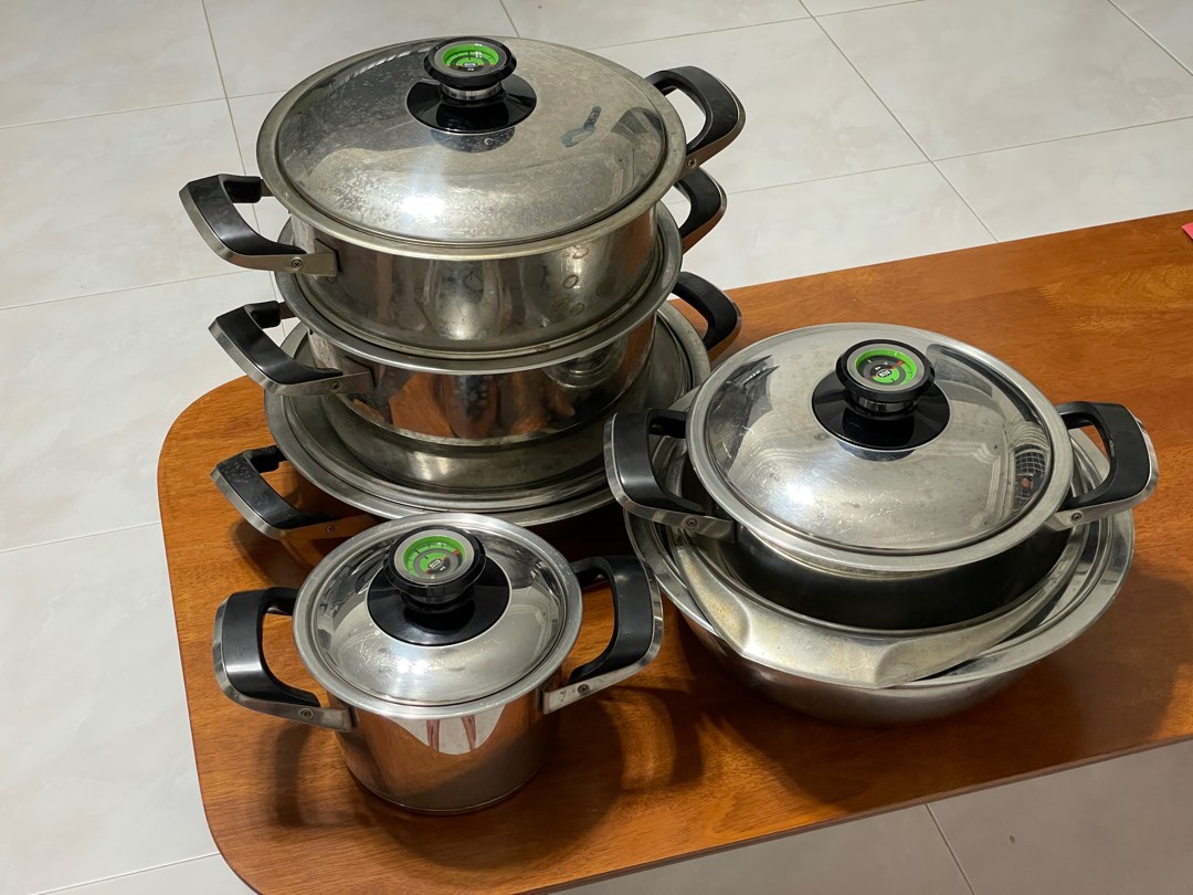 Full set of original AMC pots (Original price 1,400), Furniture & Home