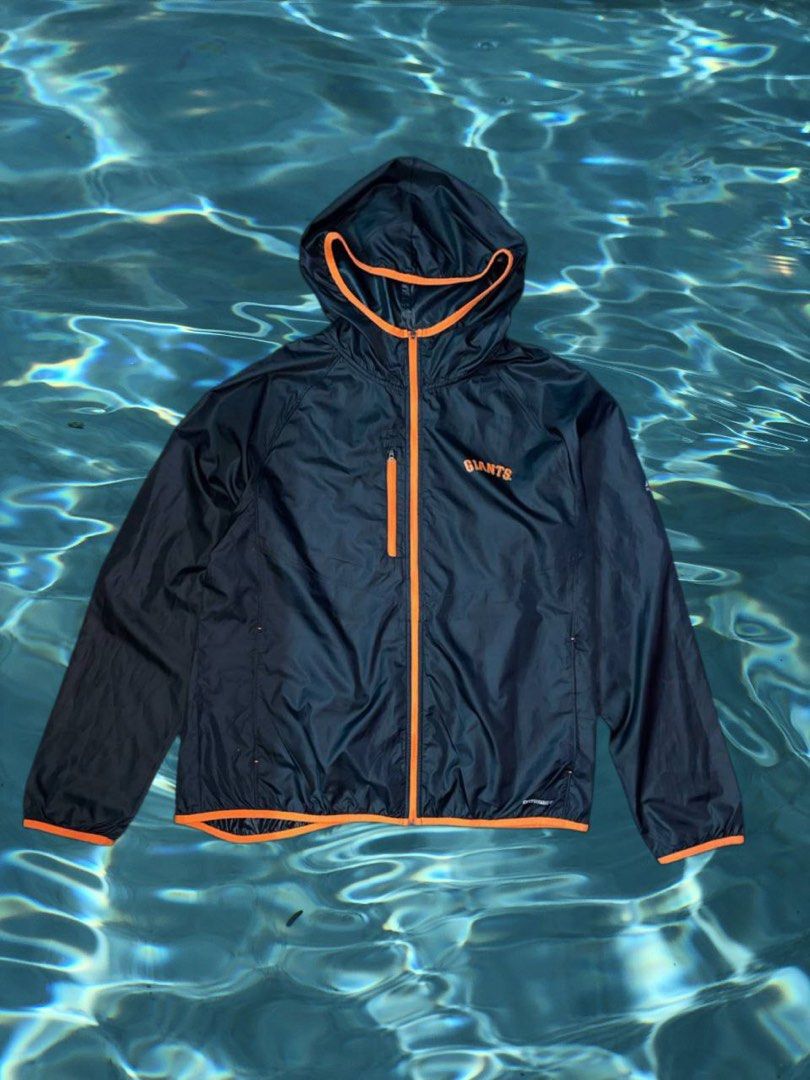 Giants windbreaker top