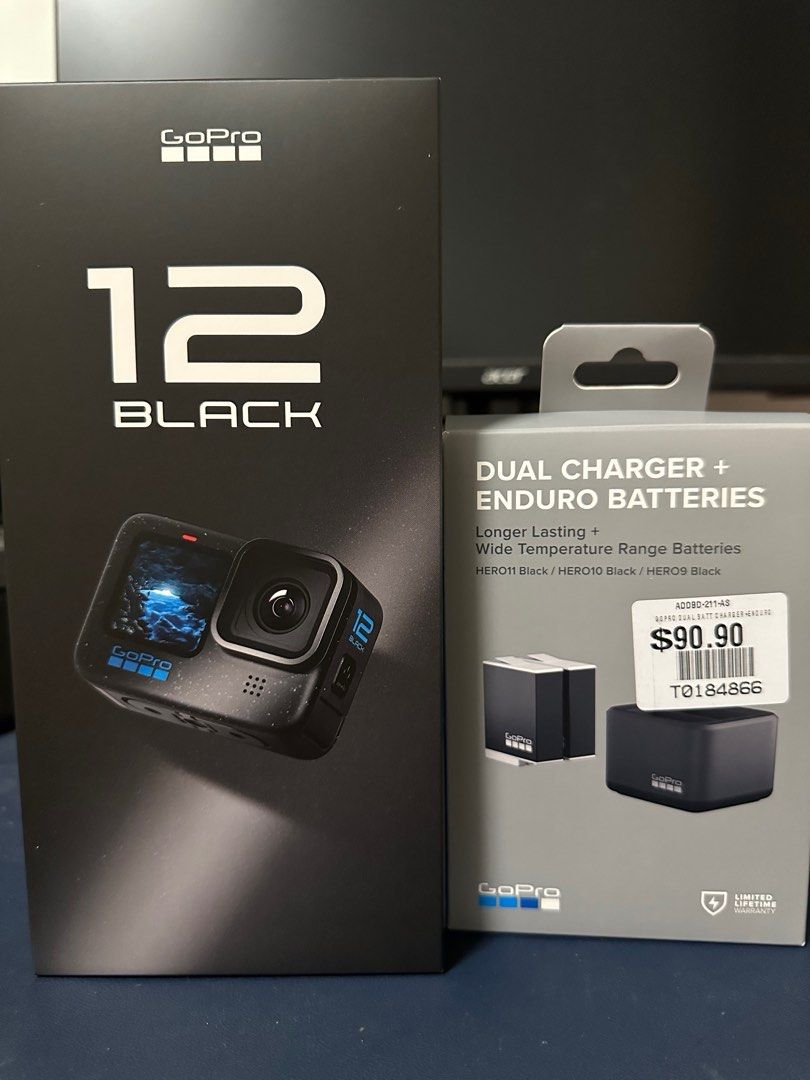 GoPro Hero 12 + SanDisk 512GB MicroSD Card + Dual Charger with 2