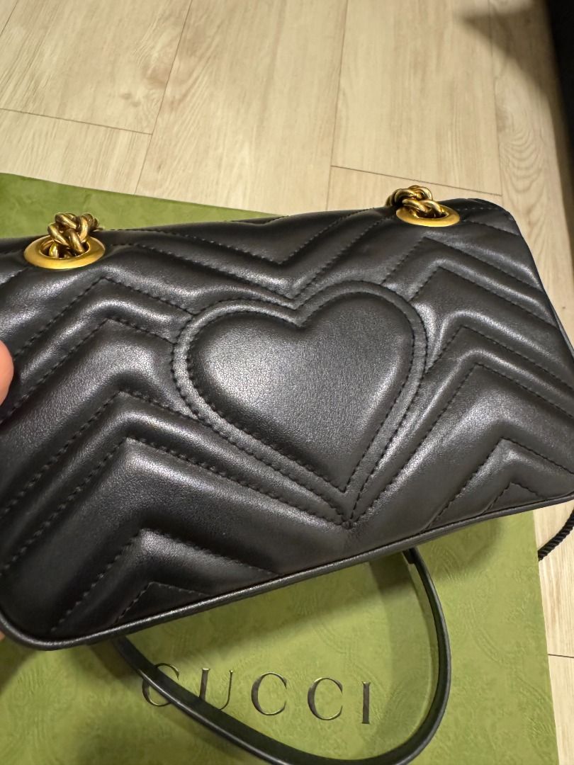 Gg marmont 2.0 quilted discount leather wristlet