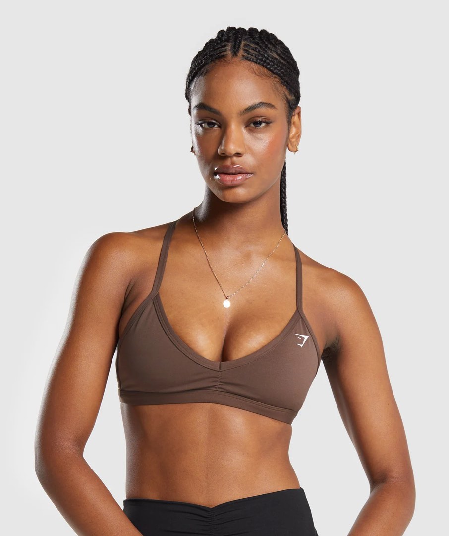 Gymshark Minimal Sports Bra in Penny Brown, Women's Fashion, Activewear on  Carousell