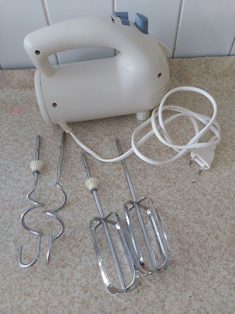 Electric hand whisk tesco deals