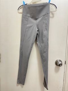 （分類：）位於 。 由 prettyangry 提交（商品編號 1269133127，圖片 1）。簡介： 。