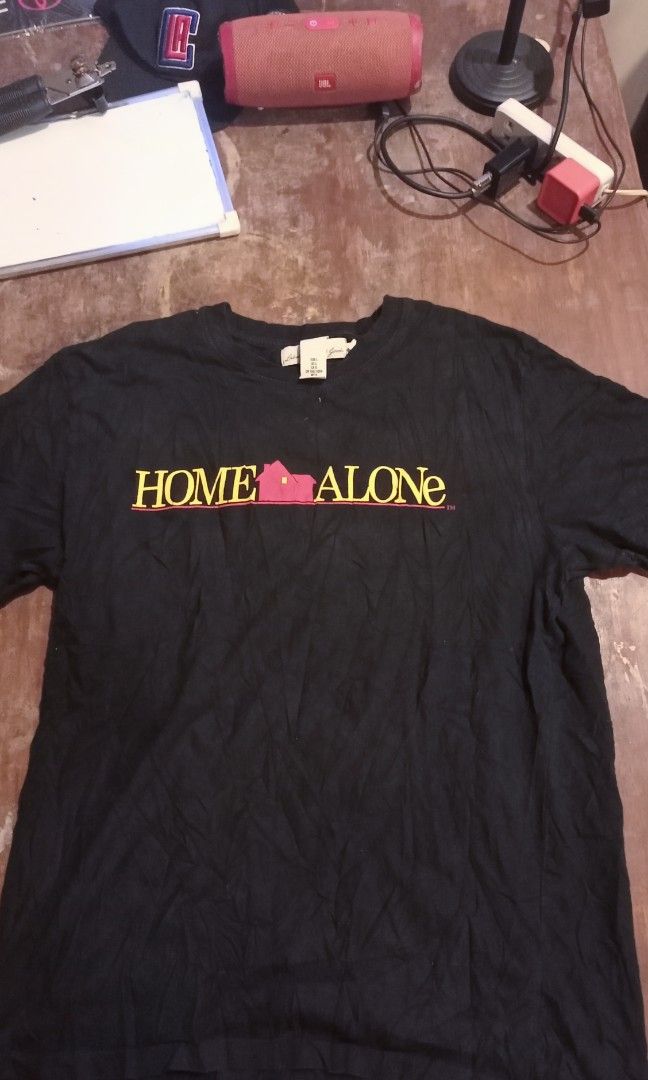 Home alone t shirt h&m outlet