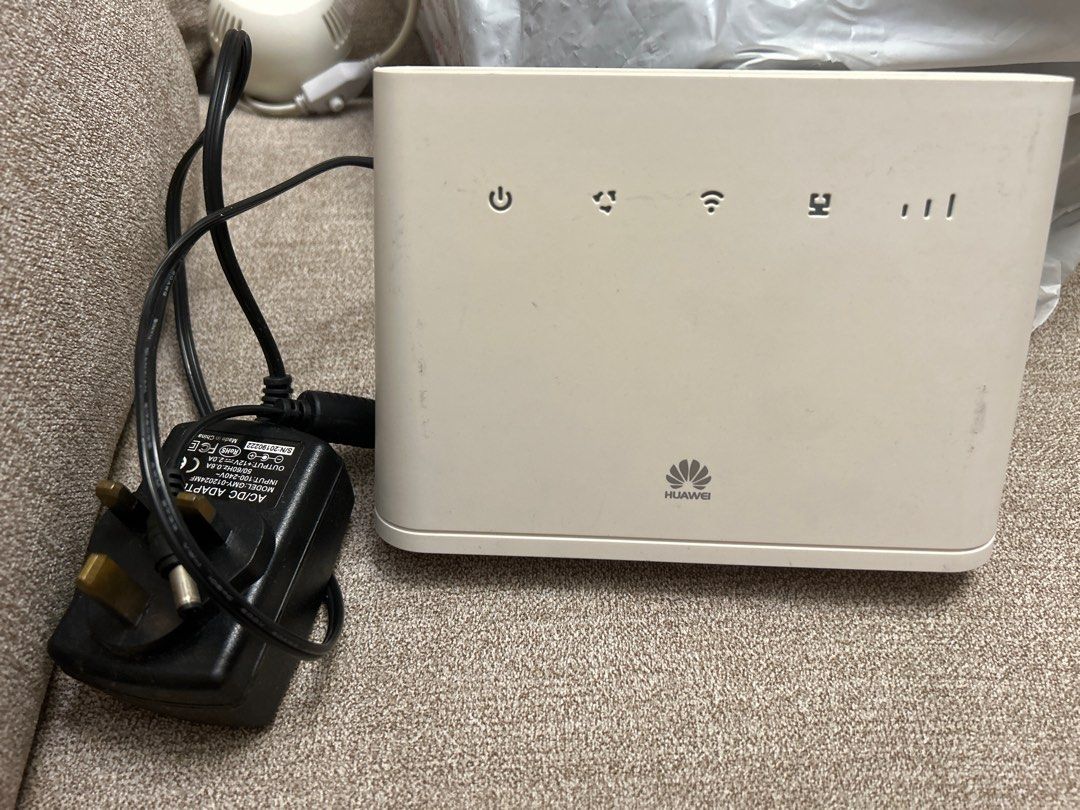 Huawei B311 4G LTE 150Mbps Mobile Wi Fi Router, TV & Home Appliances ...