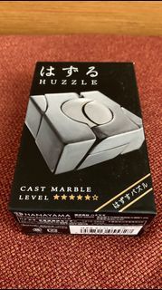 Huzzle Cast Marble