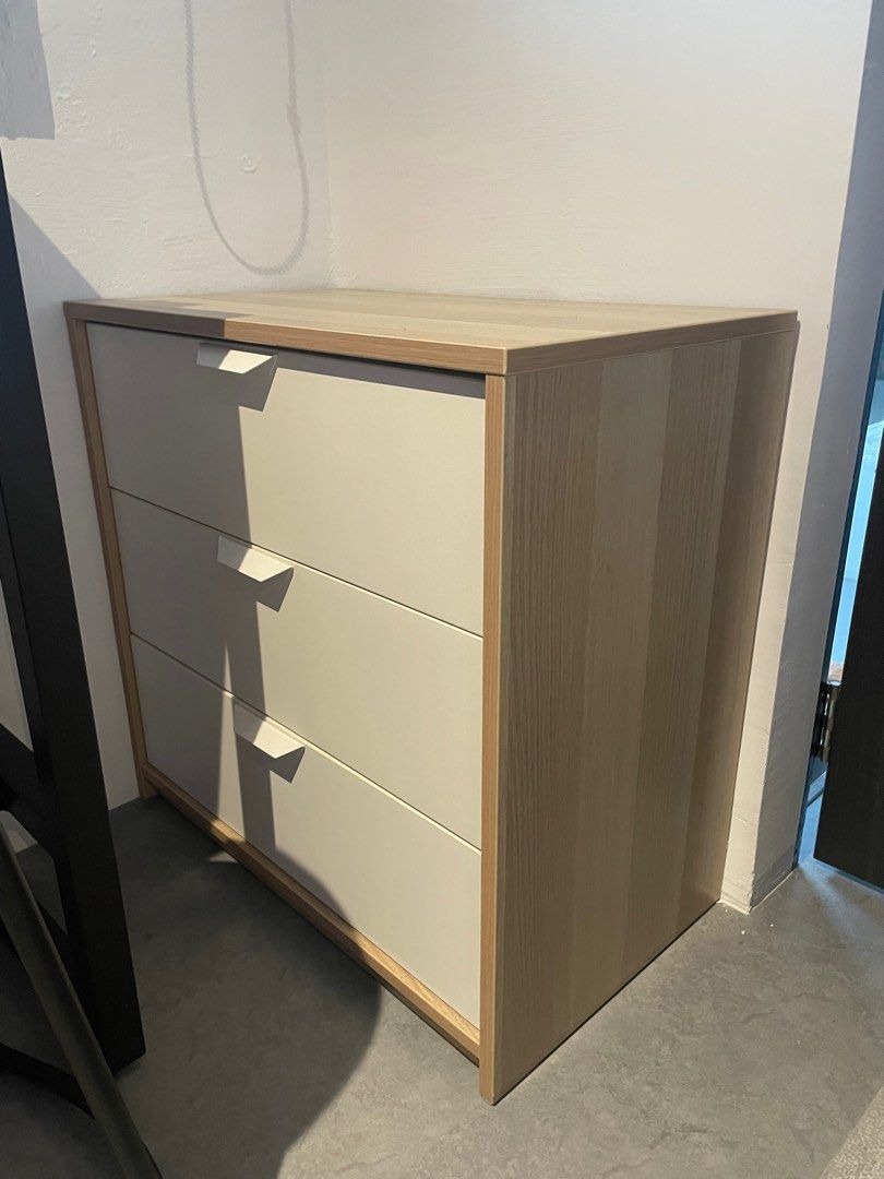 Ikea askvoll dresser top