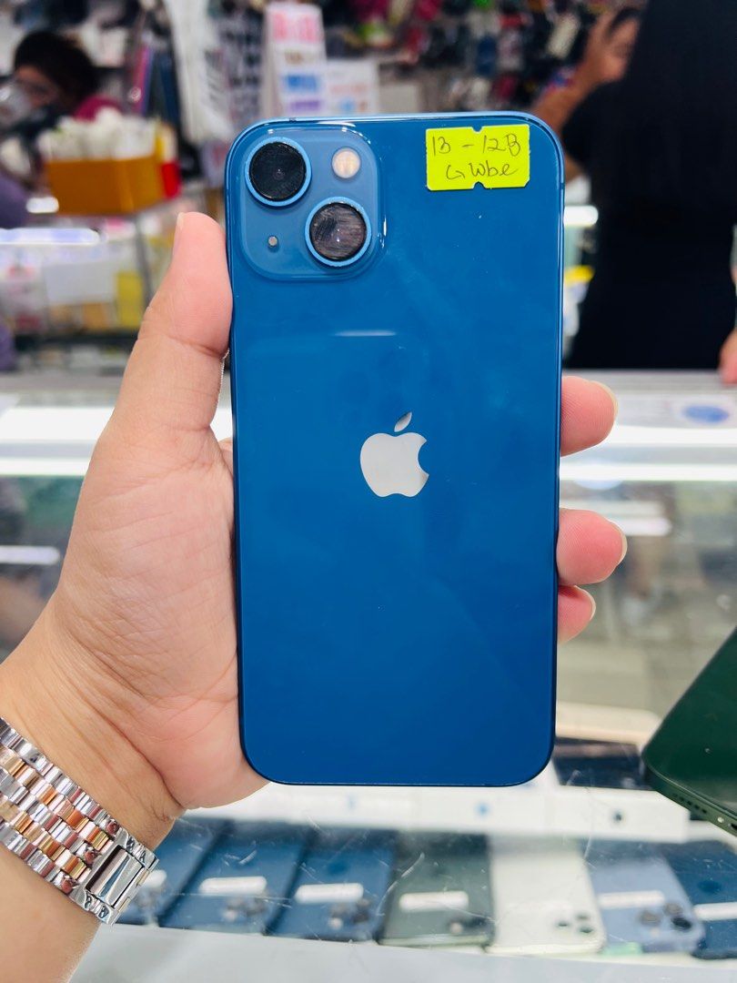 Iphone 13 Globelocked (Category: iPhone 13 Series) located in San Juan City. Submitted by javedsgadgetshop (Listing ID 1269246307, Image 2). Description: OPEN FOR INSTALLMENT VIA CREDIT CARD/GGIVES & SWAP/TRADE-IN! WE BUY AND SELL ( ANYKINDS OF UNIT BINIBILI PO NAMIN)! PTPA : Padelete po f bawal Read ❗️Onhand ‼️ Iphone 13 •128gb •NTC Variant •Good batt health •Globelocked •95% Smoothness •No hidden issue | No Repaired •100% Authentic | Not Refurb