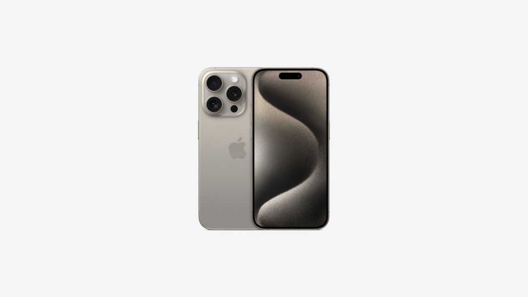iphone 15 natural titanium with clay case