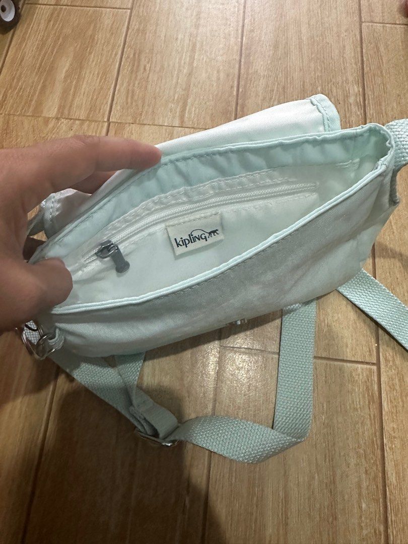 Kipling Sabian Willow Green and Red Rouge (Category: Cross-body Bags) located in Naguilian. Submitted by mariveld (Listing ID 1269100598, Image 3). Description: Authentic and Brand New.