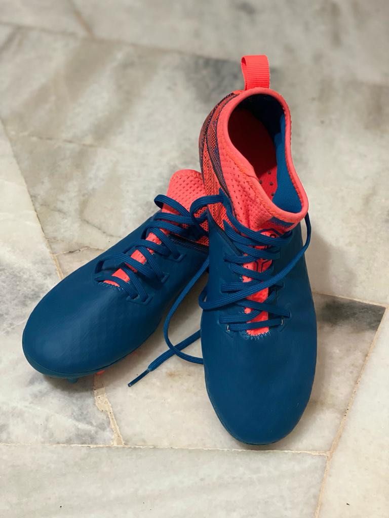 Kipsta boot size us 3.5, Sports Equipment, Sports & Games, Racket ...