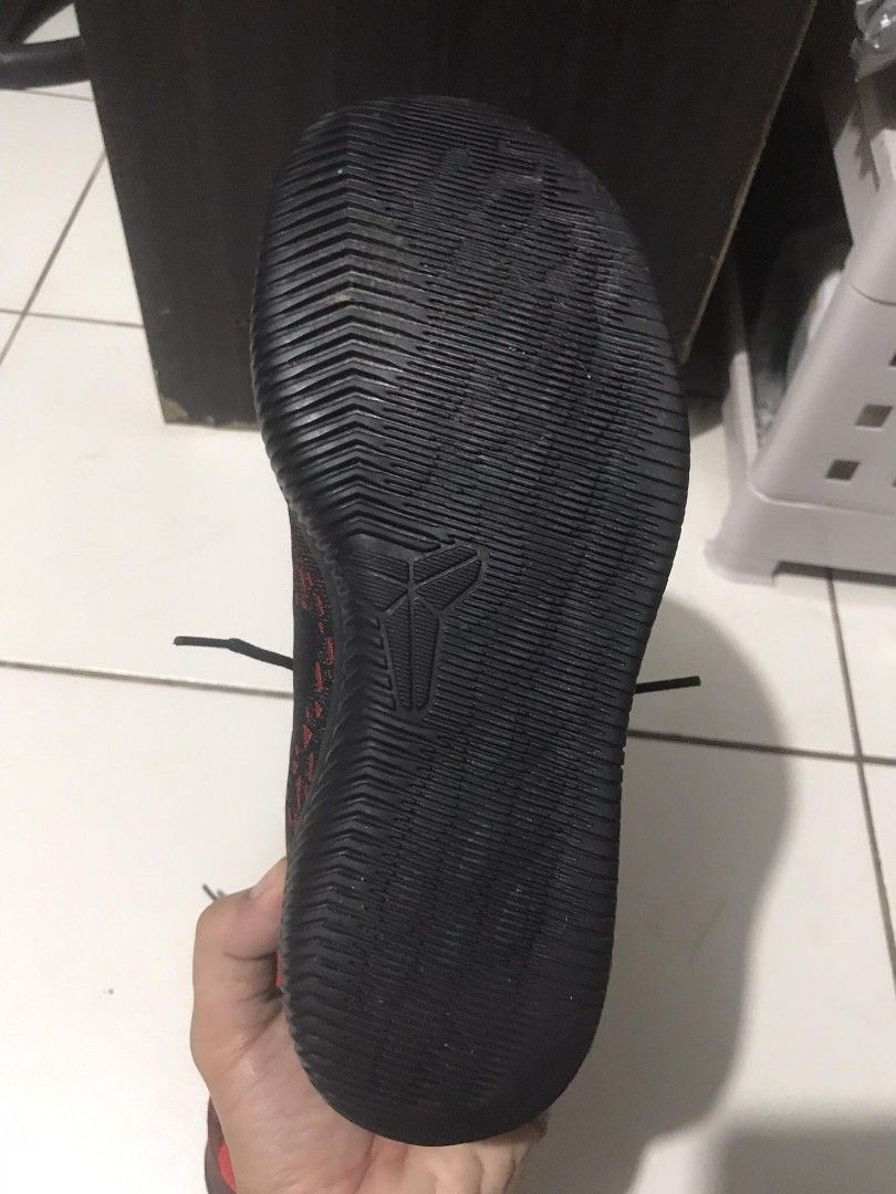 mamba instinct red black