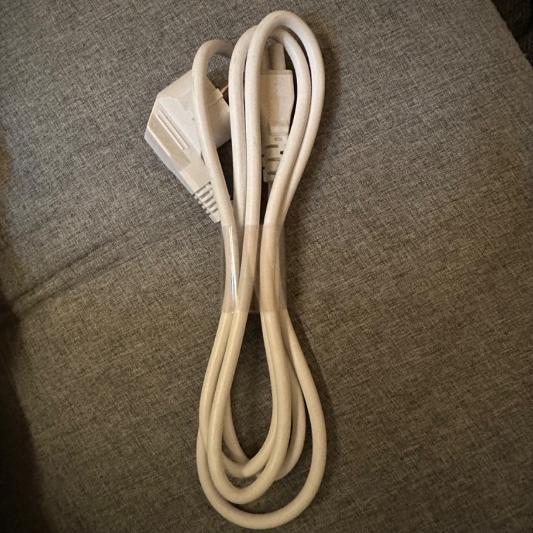 LG tv power cable power cord 1.5m long local plug, TV & Home Appliances