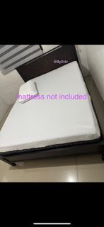 Lightly used full double (54") bed frame with free support box