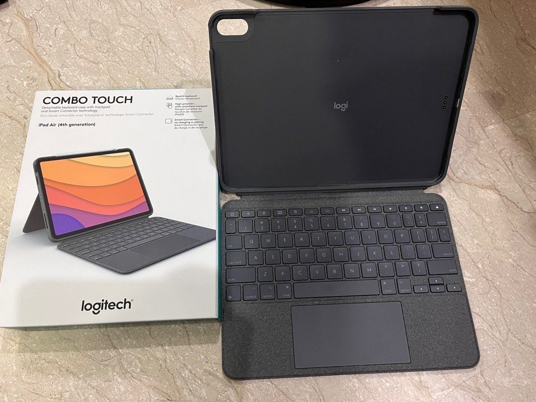 Logitech Combo Touch Keyboard Case with Trackpad for iPad Air 5