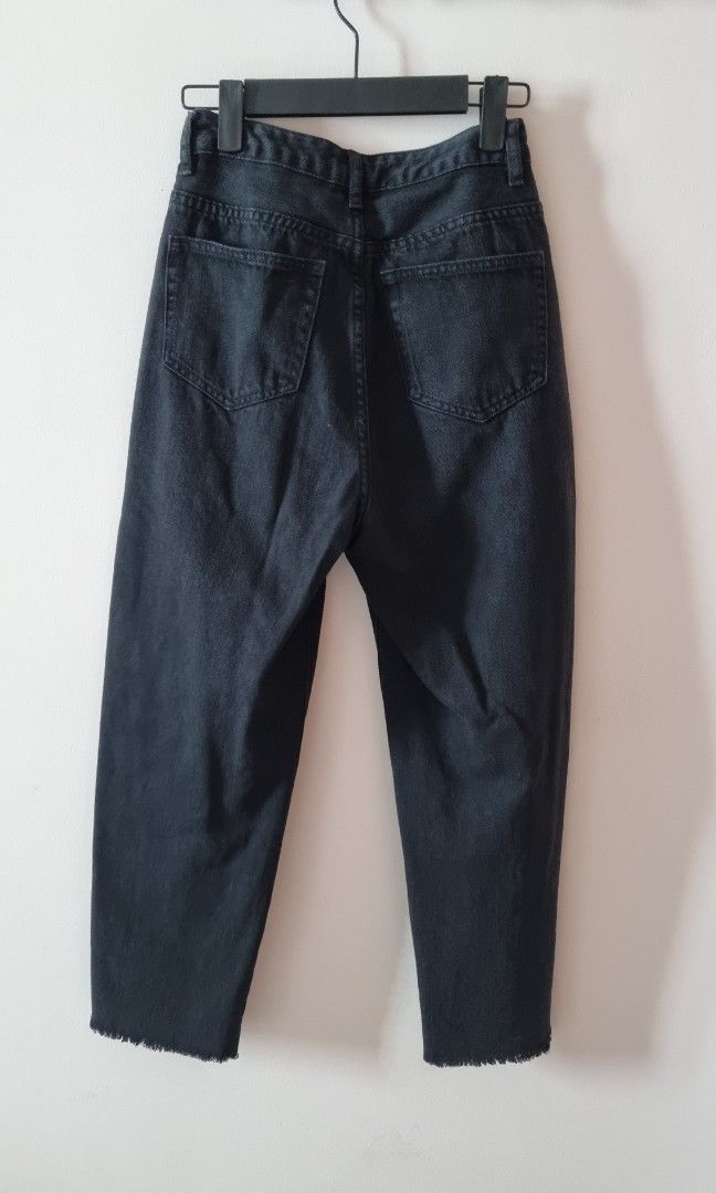 Frayed top end jeans