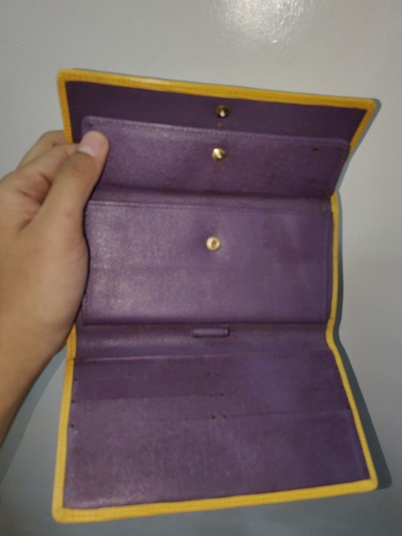 LOYUS VUITTON ORIG (Category: Luxury Bags & Wallets) located in Davao. Submitted by daneyvintage (Listing ID 1269199829, Image 2). Description: 10/10.