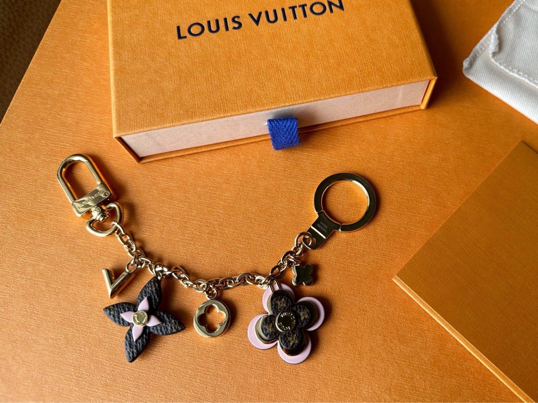 Lv sales purse charms