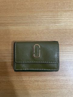 （分類：）位於 。 由 Jessbman 提交（商品編號 1269138774，圖片 1）。簡介： 。