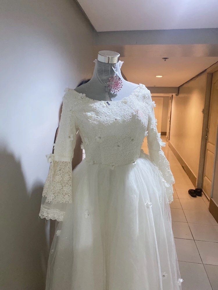 Maria clara wedding gown (Category: Evening dresses & gowns) located in Quezon City. Submitted by alexandra_luna1 (Listing ID 1269144675, Image 2). Description: Maria clara inspired wedding gown fully coated with rhinestones beads and laces .