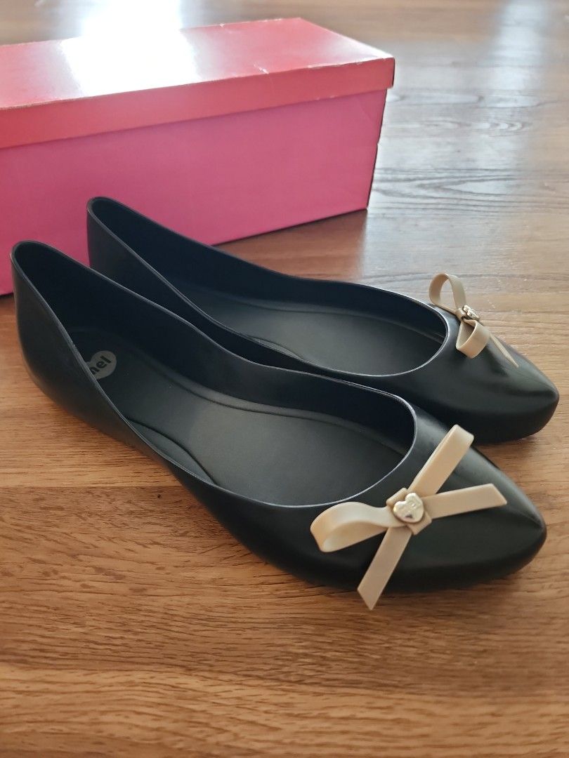 Mel flats top