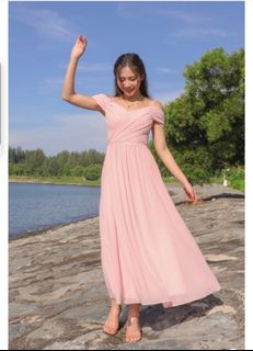 (Category: ) located in . Submitted by raidmywardrobe11 (Listing ID 1269085881, Image 1). Description: .