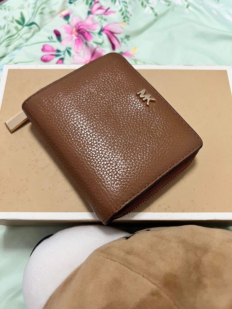Snap wristlet michael store kors