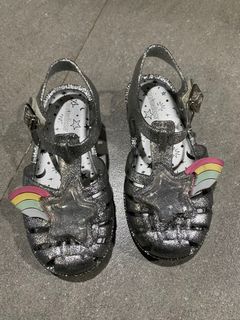 (Category: ) located in . Submitted by wear.next (Listing ID 1269103412, Image 1). Description: .