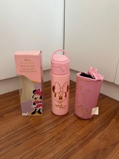 ❗️SALE❗️Minnie mouse tumbler with neoprene sleeves