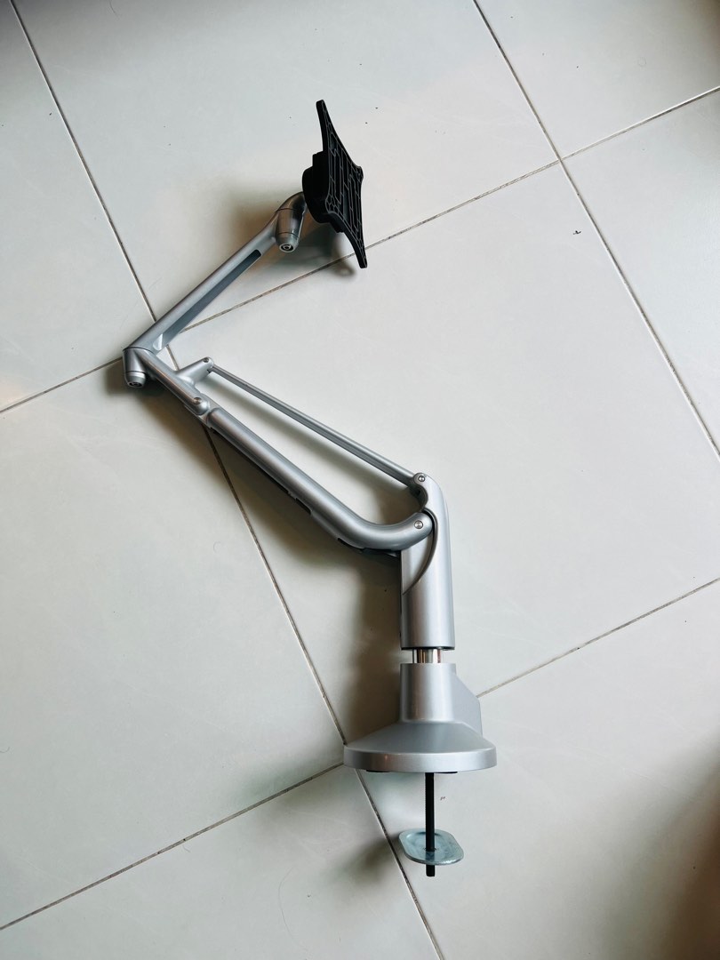 Monitor Arm, Computers & Tech, Parts & Accessories, Computer Parts on Carousell