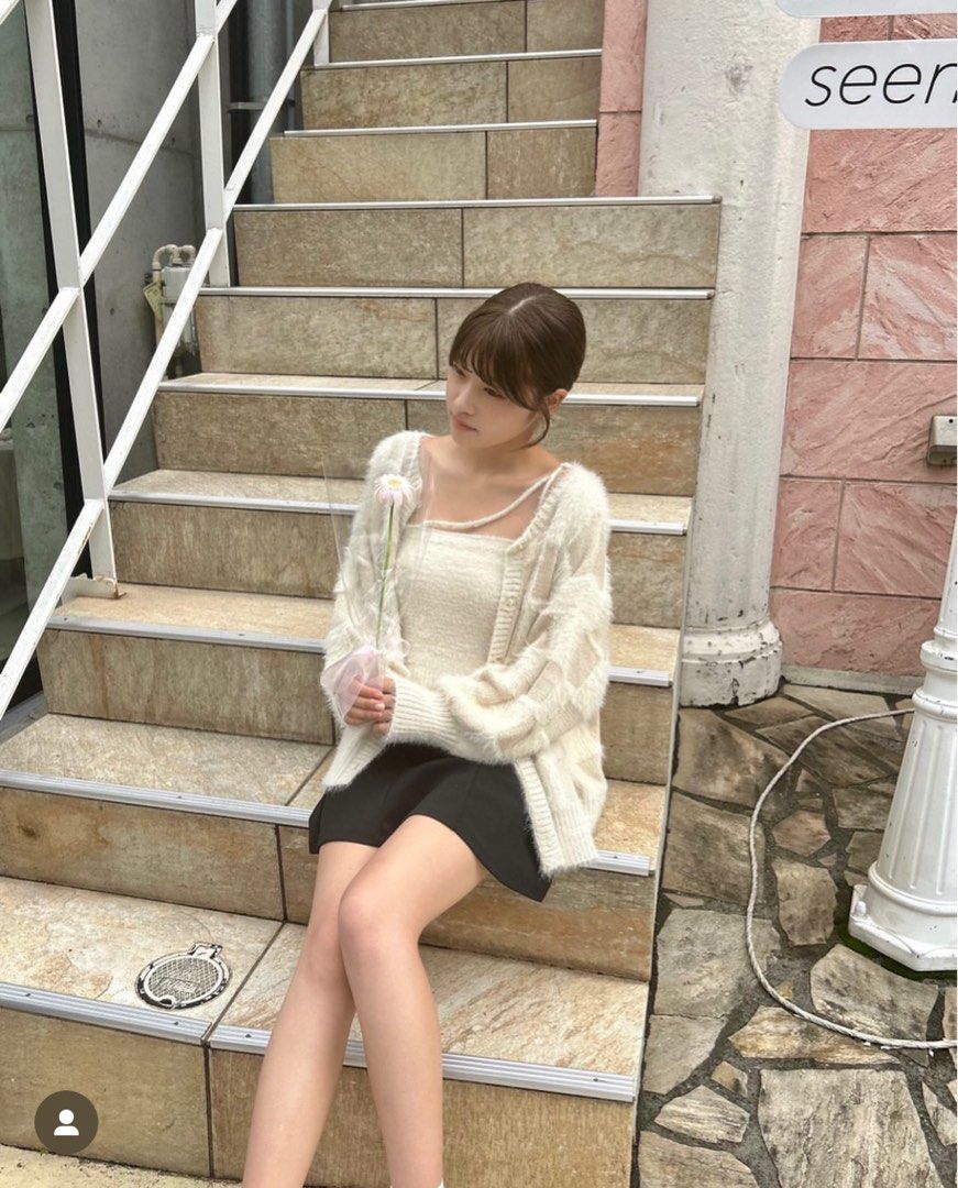 MUGUET] Shaggy knit ensemble ivory 僅外套, 女裝, 上衣, 其他