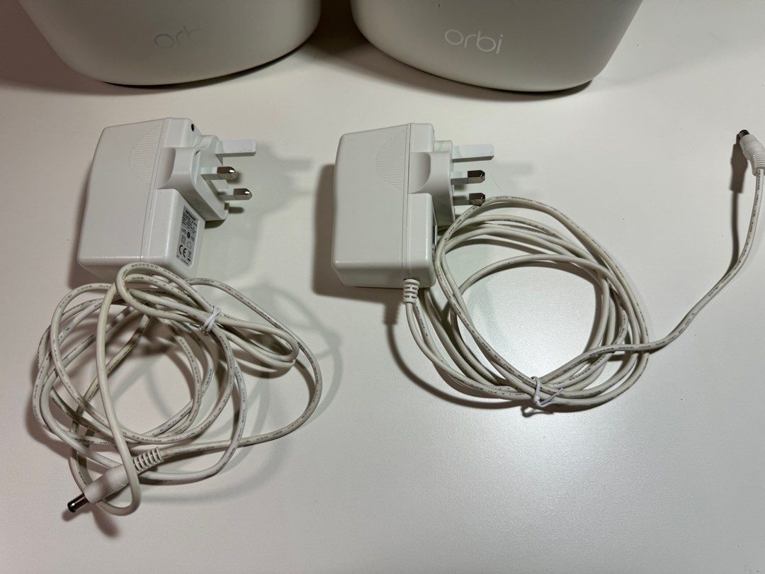 Netgear Rbr50v2 Netgear Orbi RBR50v2 Mesh Router, Computers & Tech, Parts & Accessories ...