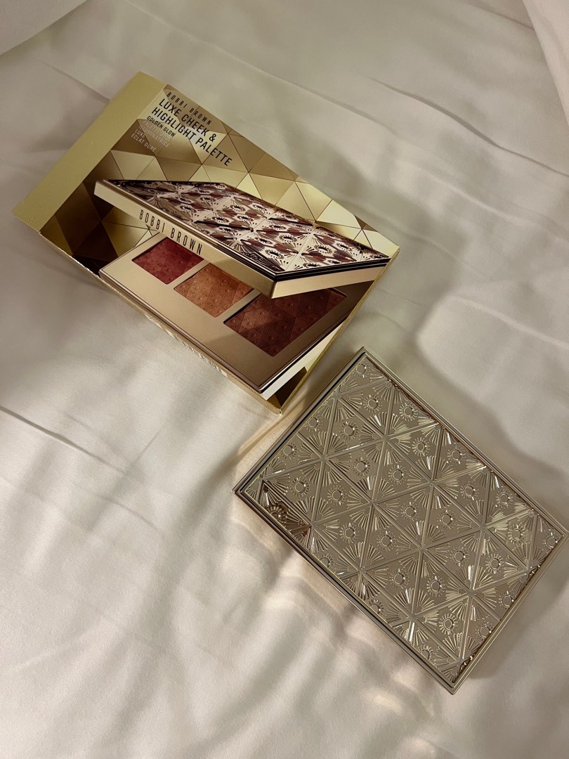 NEW Bobbi Brown luxe cheek and highlight palette, 美容＆個人護理