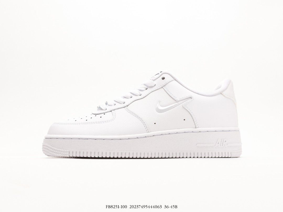 Air force one best sale white shoes