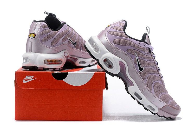 hyper violet tn air max plus rose