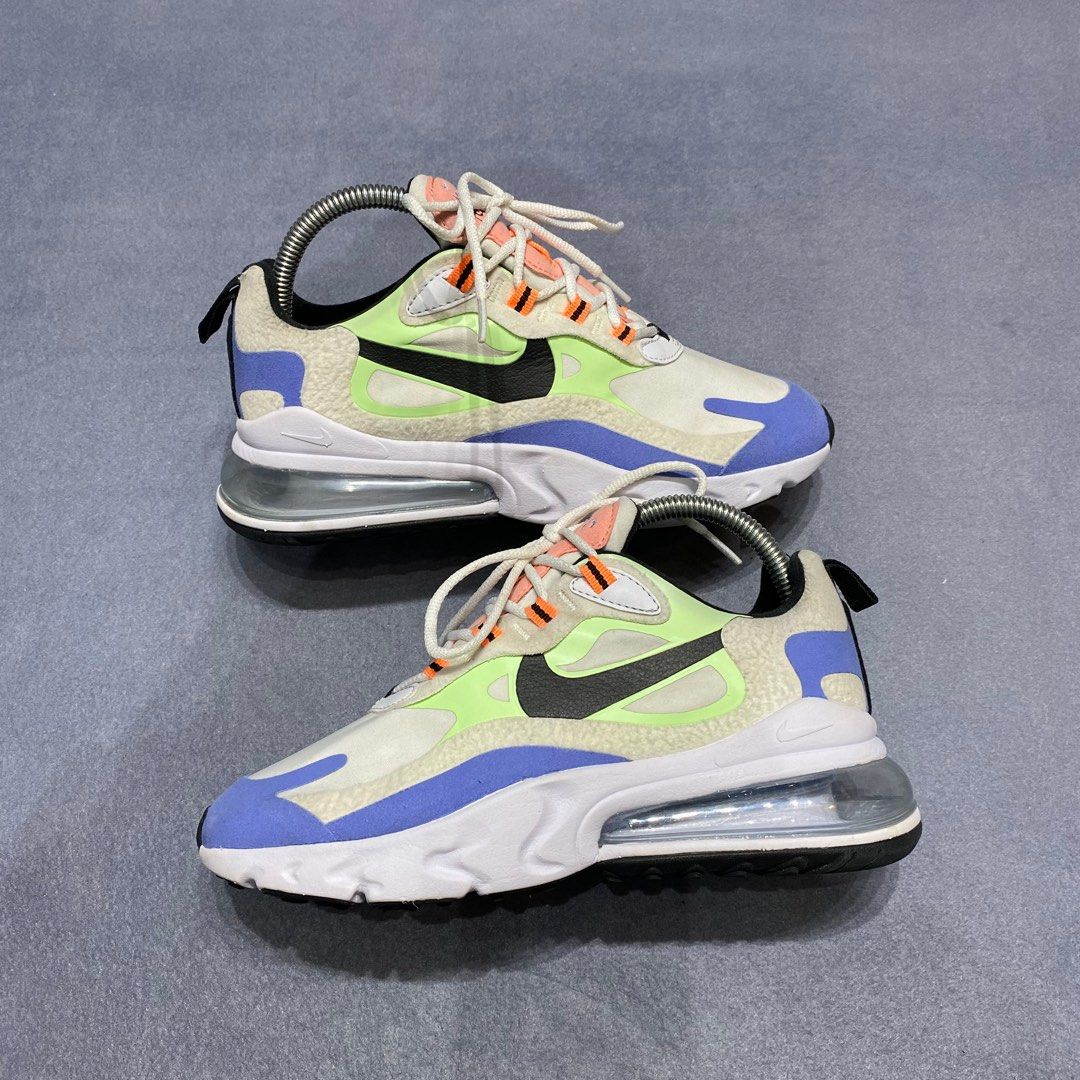Nike store 270 45