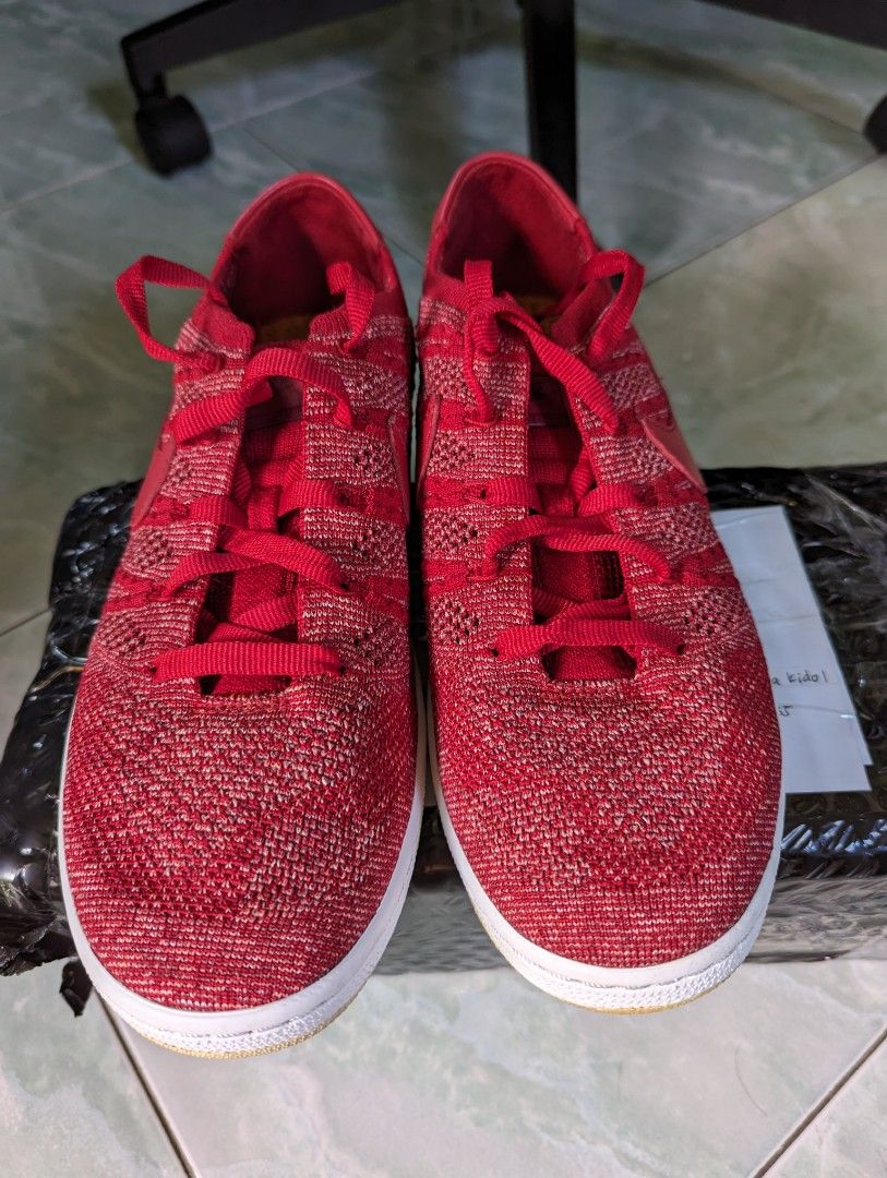 Nike Tennis Classic Ultra Flyknit Gym Red