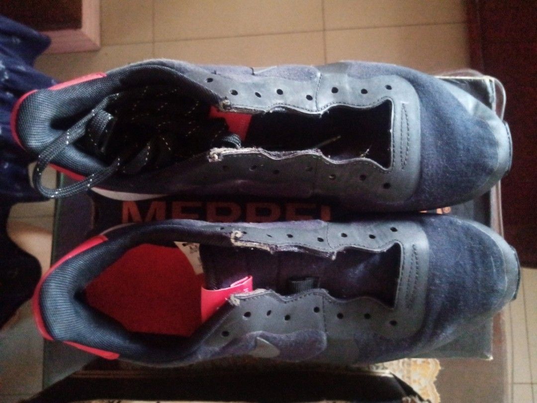 Nike internationalist shoes (Category: Sneakers) located in Santa Rita. Submitted by MURAYTA.SHOPPE (Listing ID 1269258593, Image 3). Description: .