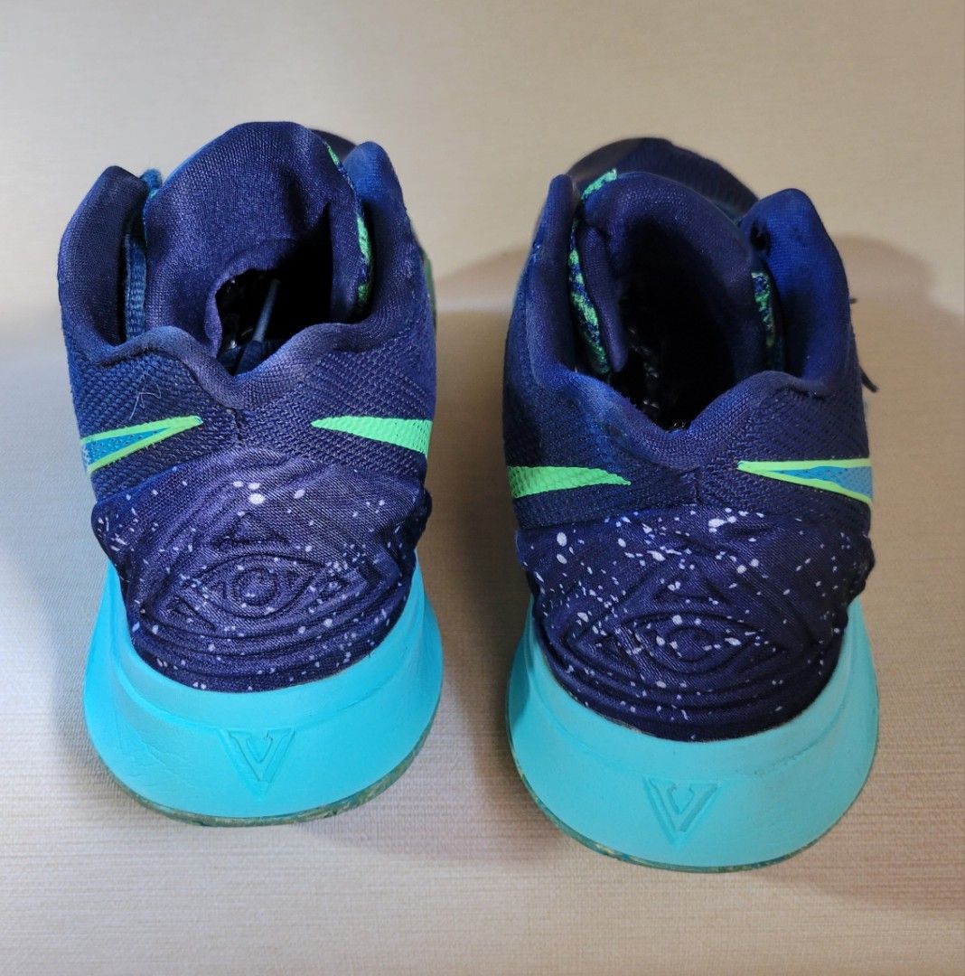 Kyrie irving shop 5 illuminati