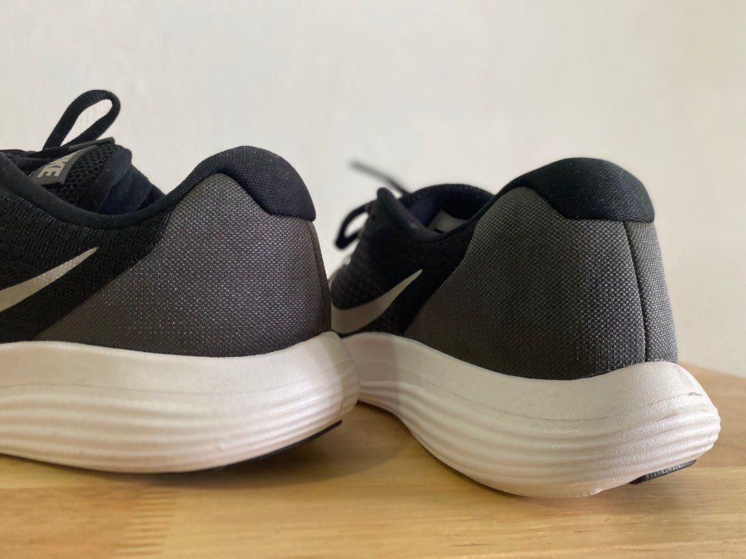 Nike lunarconverge men's running shoes online
