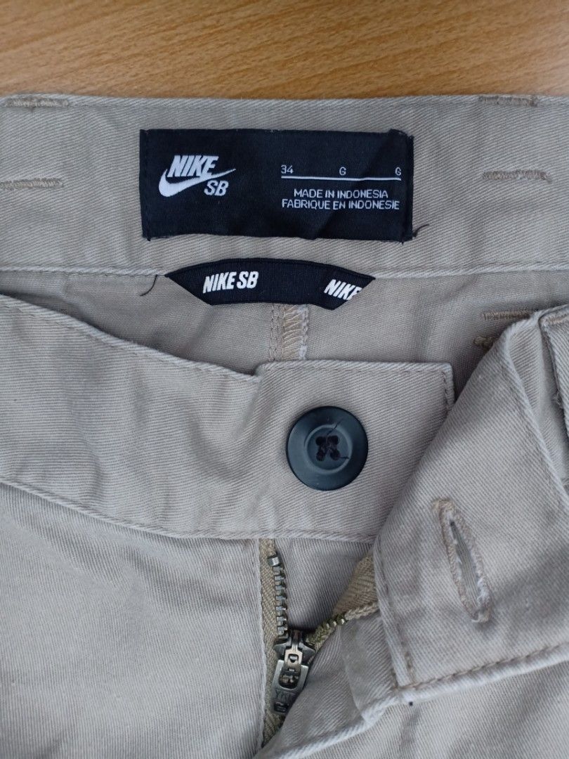 Nike sb chinos deals