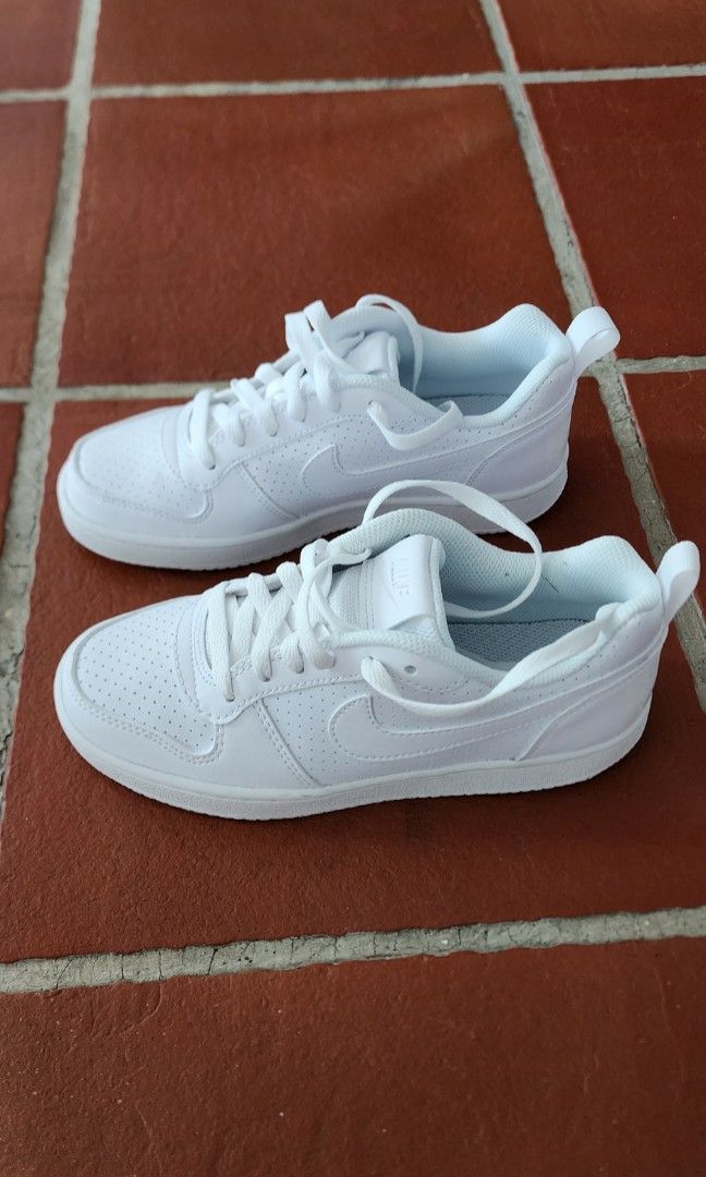 Nike size US 3.5Y