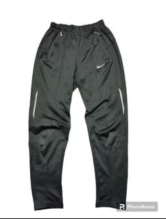 VINTAGE NIKE COURT TRACK PANTS - F06, Men's Fashion, Bottoms, Joggers on  Carousell
