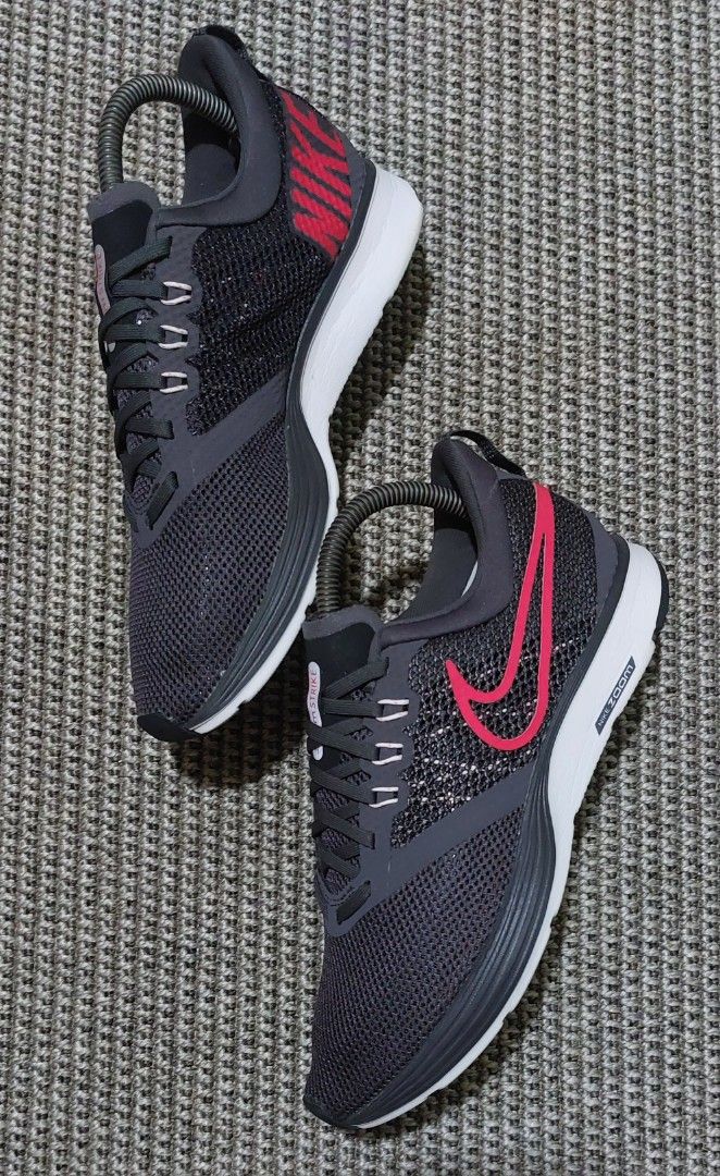 NIKE ZOOM STRIKE RUNNING TRAINING SHOES Men s Fashion Footwear