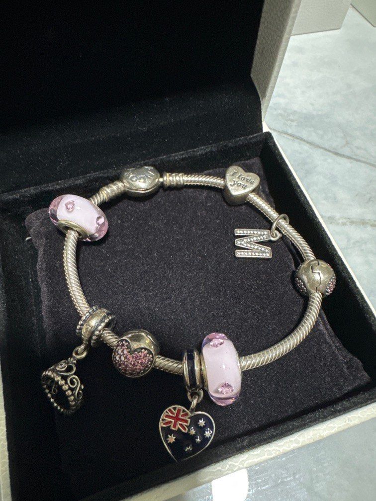 Pandora Bracelet with 8 different Charms