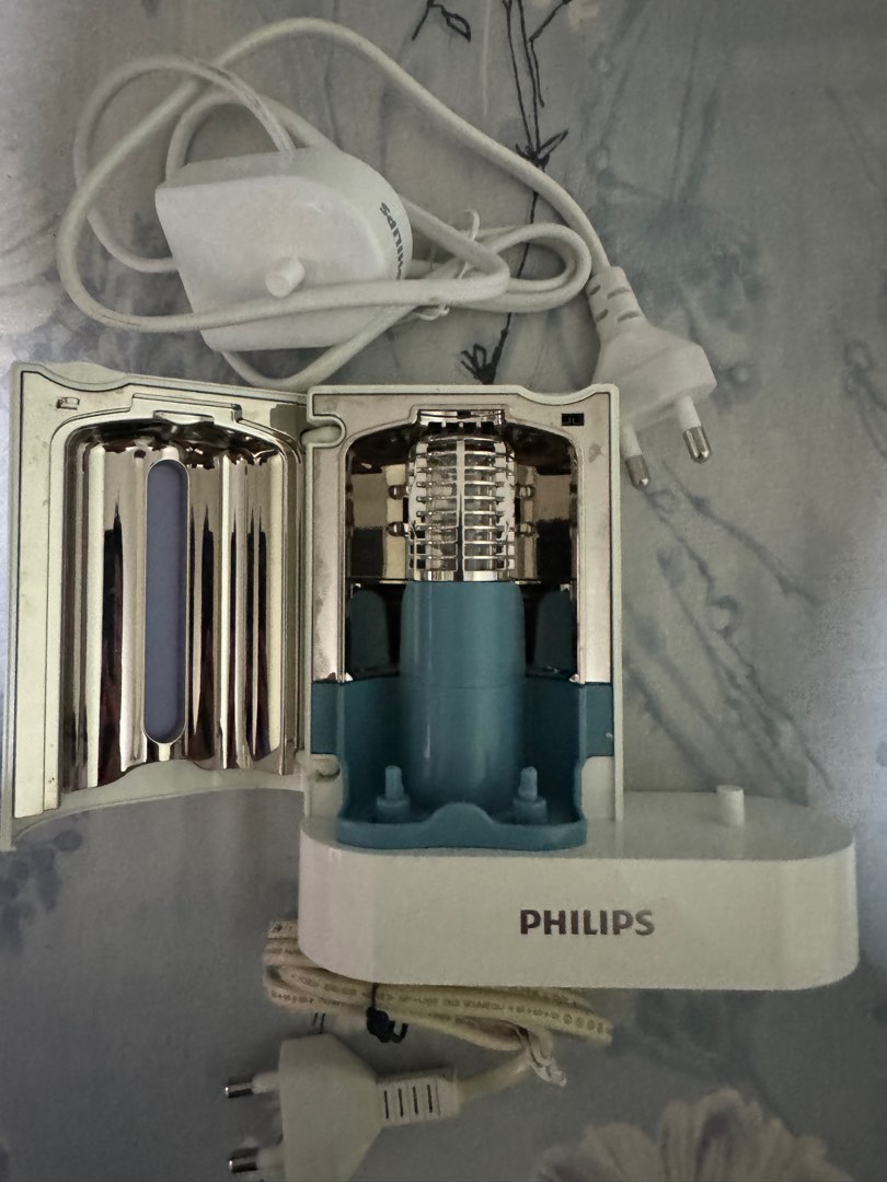 Philips Sonicare charge and Ultra violet charger USeD, Beauty