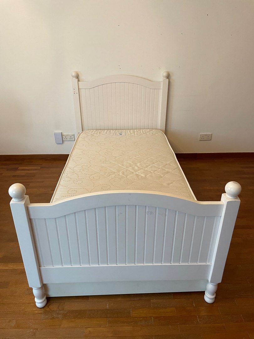 Pottery Barn single bed frame trundle bed